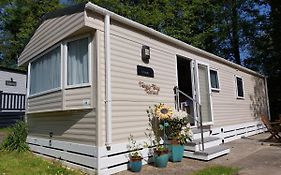 Pebble Bay Retreat